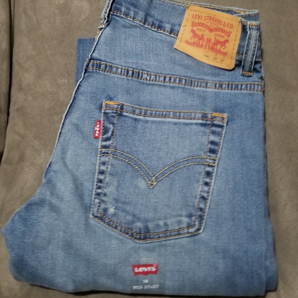 Levi's